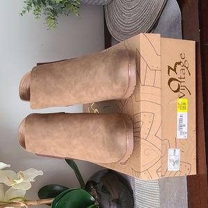 Vintage93 Woman Size 12 Wide wedge booties. Color: Tan. New/Never worn